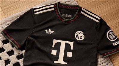 شاهد | التعديلات والشعارات الجديدة على قميص بايرن ميونخ للموسم المقبل