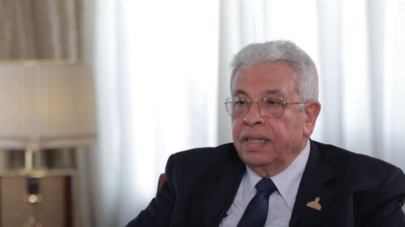 الدكتور عبد المنعم