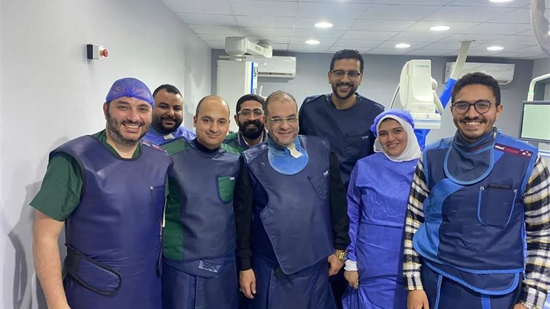 مستشفيات المعاهد