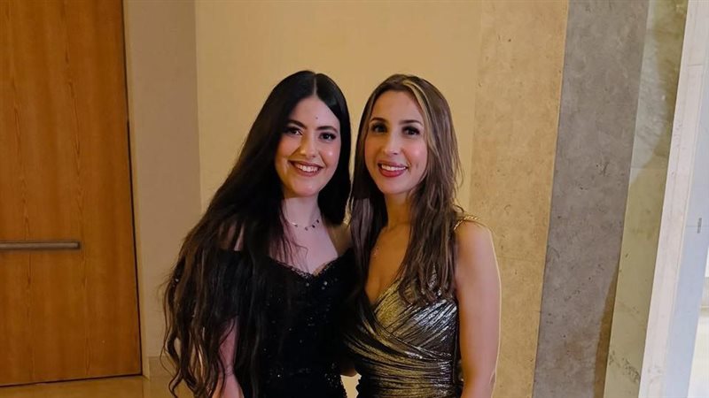 جنات ومقدمة الحفل