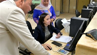 محافظ البحيرة تستبعد مدير المركز التكنولوجي خلال زيارة 