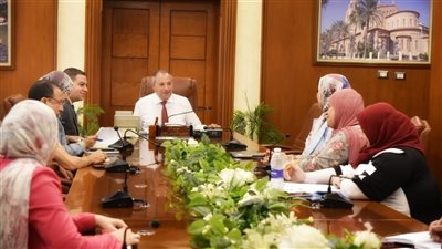 محافظ بورسعيد يناقش آليات تنفيذ مشروع تخطيط الموارد المؤسسية ERP System 