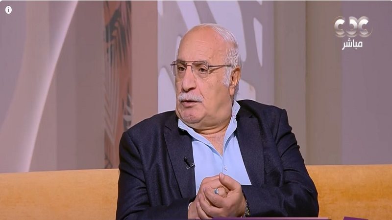 الفنان عزت زين