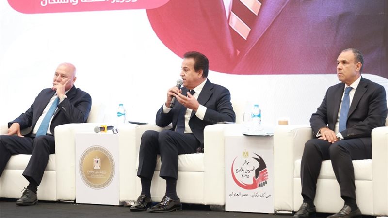 خالد عبدالغفار وزير