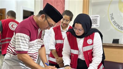 الهلال الأحمر يٌطلق حملة تبرع بالدم احتفالًا بذكرى استقلال إندونيسيا 