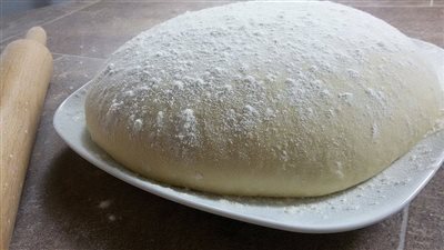 عجينة العشر دقائق لكافة أنواع المعجنات بمكونات اقتصادية وسريعة 