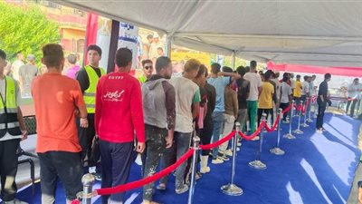 قبل فتح اللجان.. إقبال ملحوظ من المواطنين على لجان التصويت بدمياط 