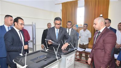 وزير التموين والتجارة الداخلية يدلي بصوته في انتخابات مجلس الشيوخ