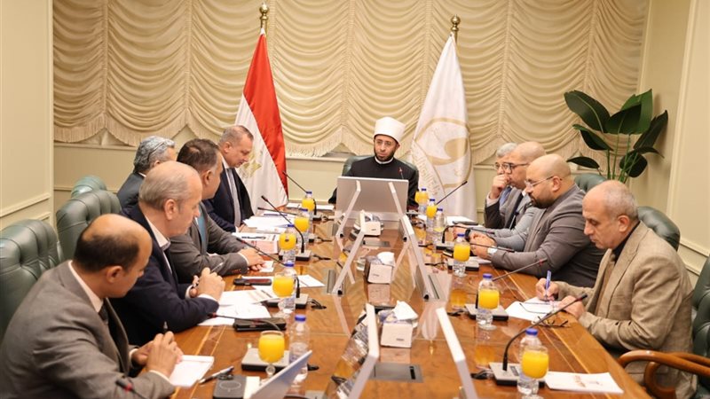 اجتماع وزير الأوقاف