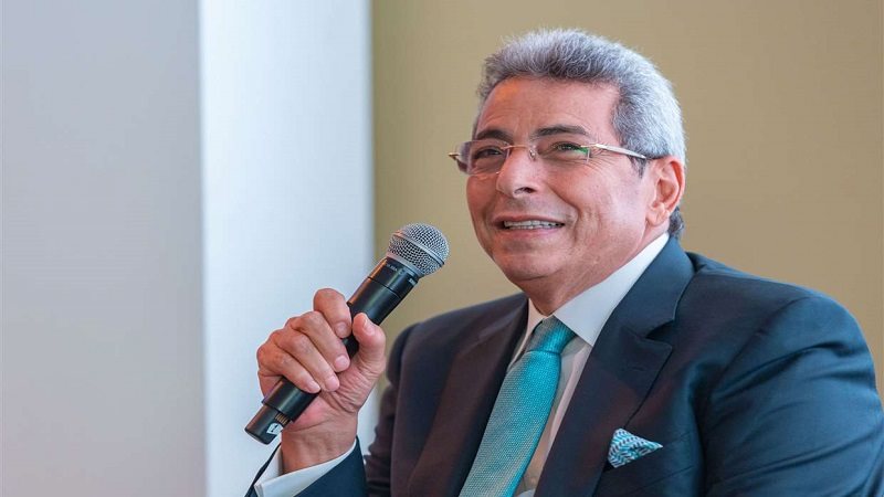 الإعلامي محمود سعد