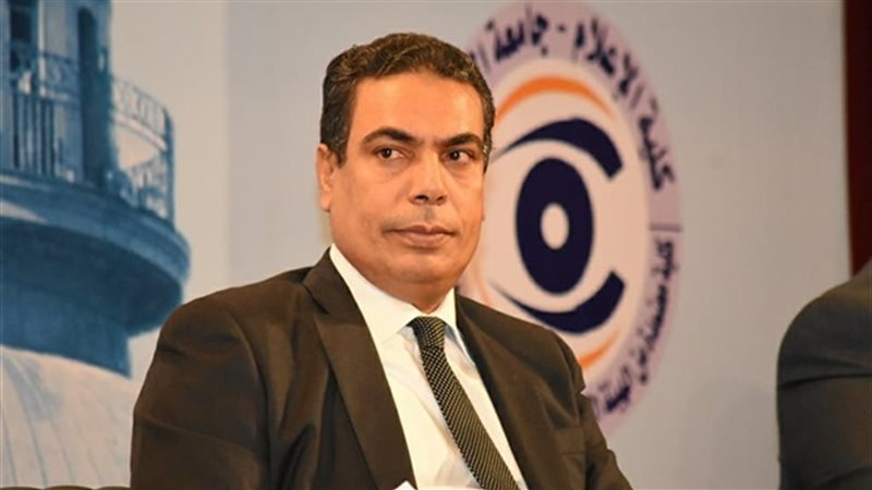 عادل عبد الغفار