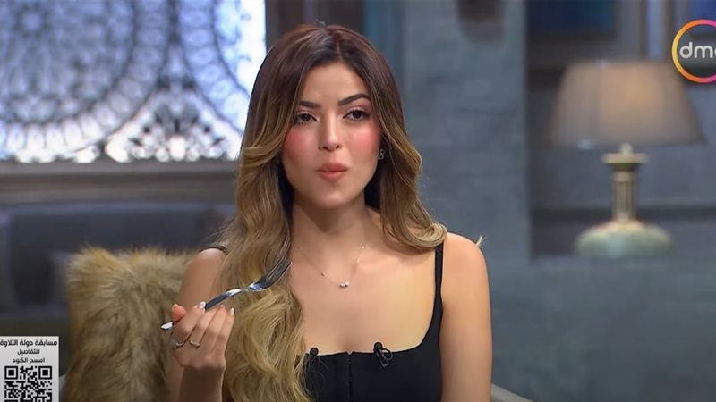 الفنانة ميرنا جميل