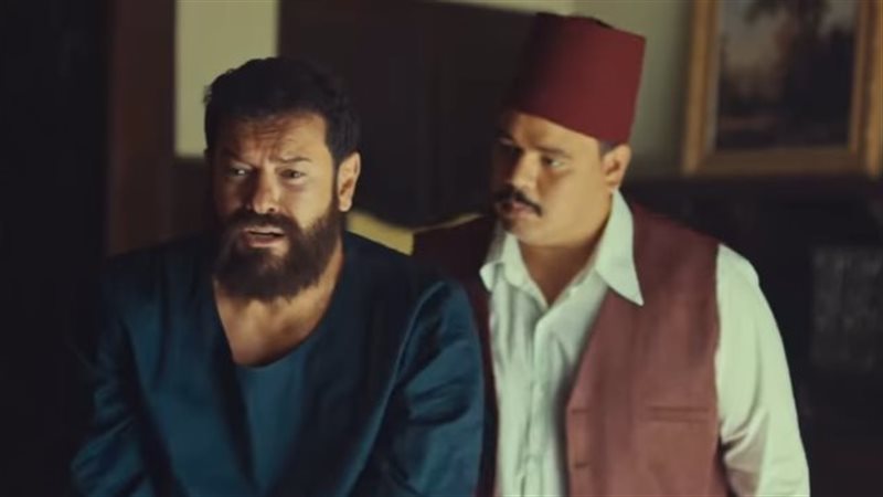عمرو يوسف ومصطفى