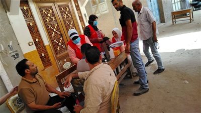 انتشار الفرق الطبية لتأمين الناخبين داخل اللجان في أول أيام الانتخابات 