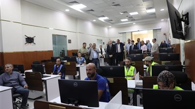 محافظ القاهرة: إقبال المواطنين على التصويت في انتخابات مجلس الشيوخ 2025