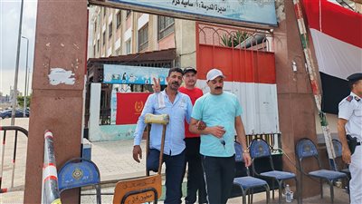 إقبال لافت.. رصد تفاصيل ولحظات تصويت المصريين في انتخابات مجلس الشيوخ المصري