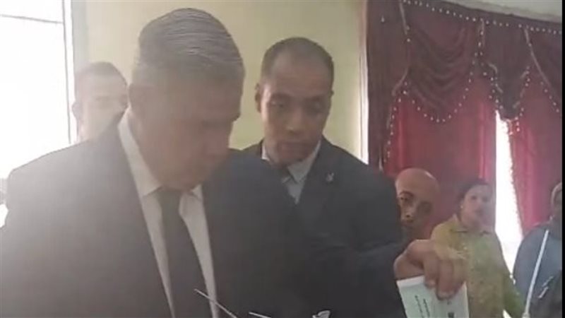 محافظ الإسكندرية