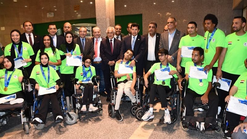 وزير الرياضة 