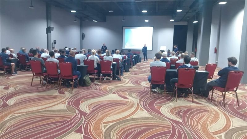 فريق عمل الاتحاد