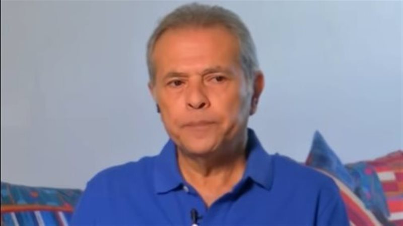 الإعلامي توفيق عكاشة