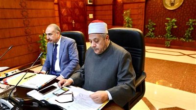 «المعاهد الأزهرية» و«التعليم» يناقشان أعمال صندوق رعاية المعلمين بمشيخة الأزهر