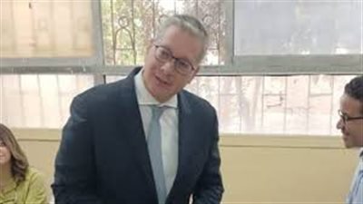 وزير البترول يدلي بصوته في انتخابات مجلس الشيوخ 2025