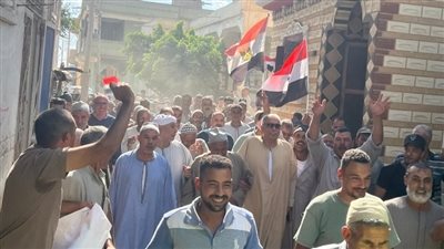 في حب مصر.. مسيرة حاشدة بقرية أبوأحمد بكفرالشيخ للمشاركة في انتخابات الشيوخ
