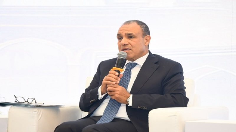 الدكتور بدر عبد العاطي