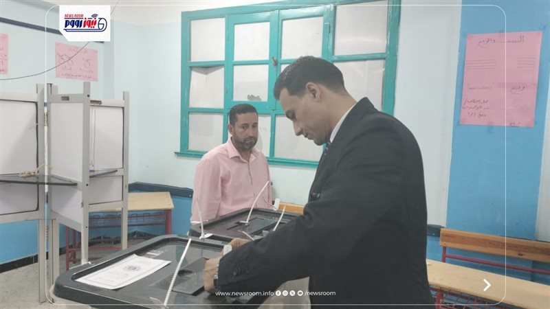 غلق صناديق الاقتراع