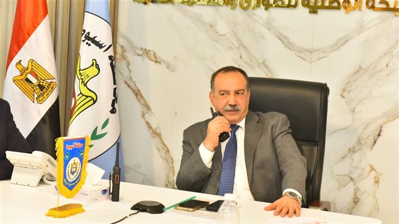 محافظ أسيوط