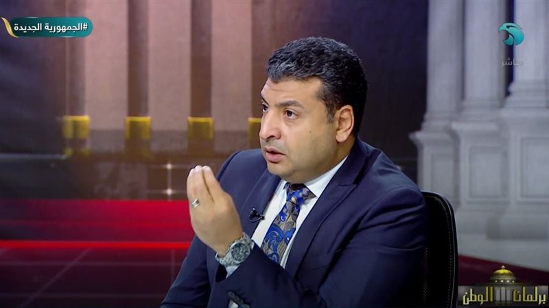 الكاتب محمود بسيوني