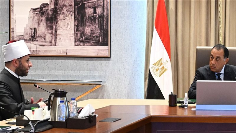 رئيس الوزراء ووزير