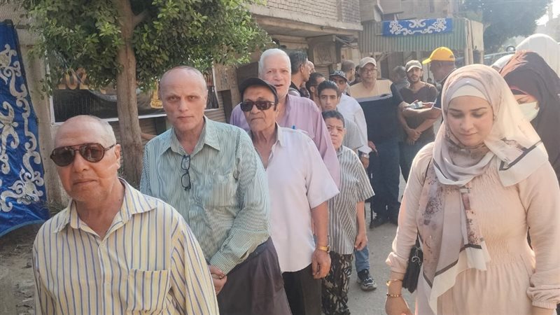 اقبال متزايد من الناخبين