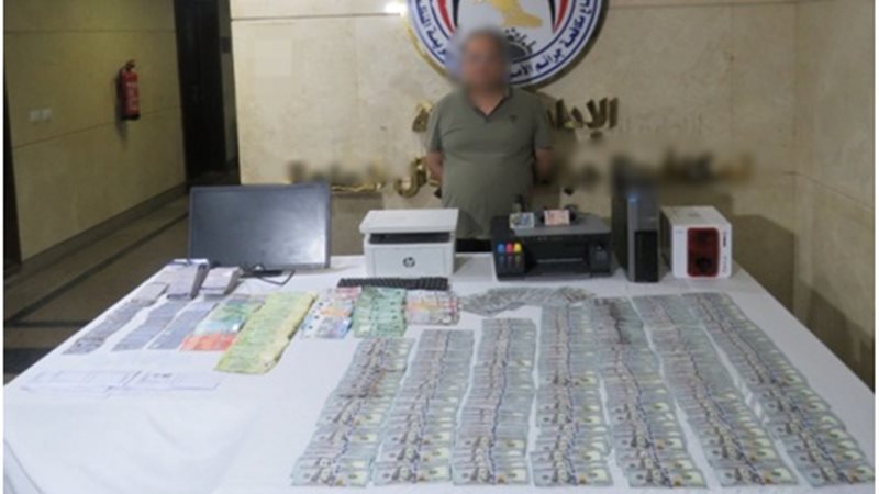 تزوير عملات ورخص