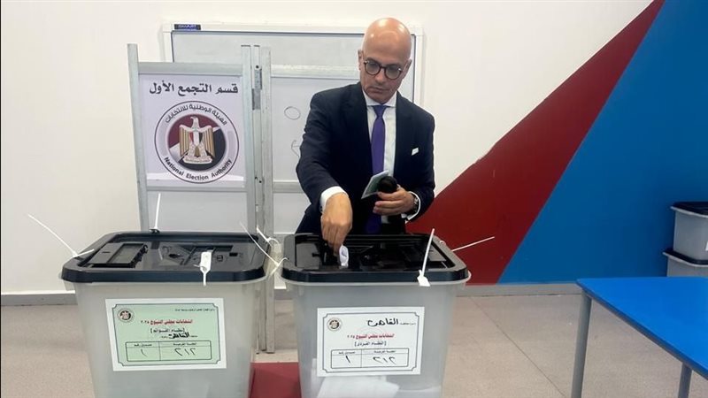 رئيس جامعة عين شمس