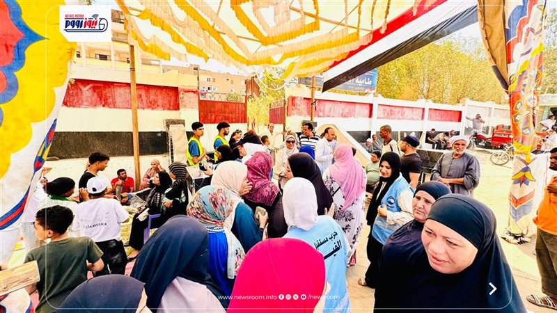 توافد المواطنين على