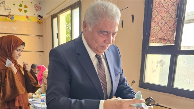  اللواء قاسم حسين