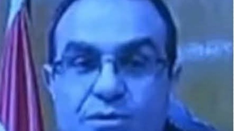 المستشار