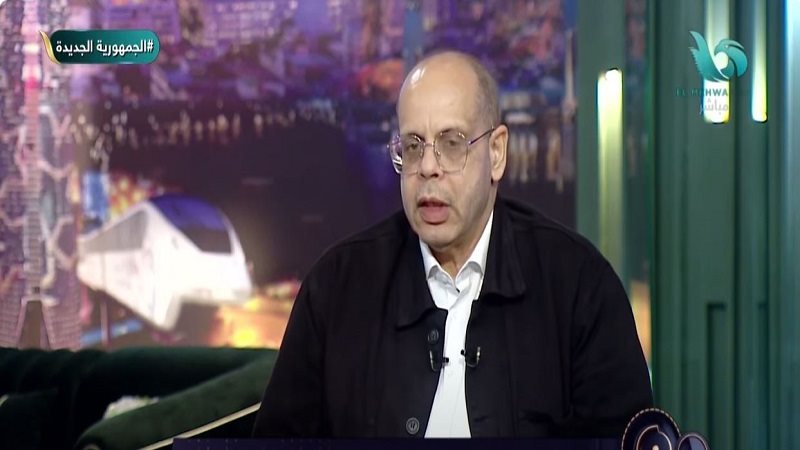 الكاتب أكرم القصاص