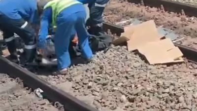 دماء على القضبان.. مصرع طفلين شقيقين أسفل عجلات القطار بمحطة إيتاي البارود