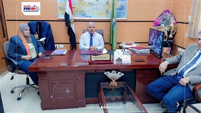  قبيصي ومديري الإدارات التعليمية يناقشان استعدادات للعام الدراسي الجديد 2025