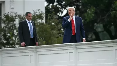 ترامب يثجر الجدل من فوق سطح البيت الأبيض: «أنا ببني صواريخ نووية»