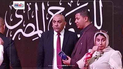 محسن منصور يصل ختام مهرجان المسرح القومي المصري برئاسة محمد رياض بدار الأوبرا 
