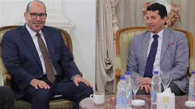 ياسر إدريس يشكر وزير الرياضة ويشيد بدوره الإيجابي في صناعة الإنجازات