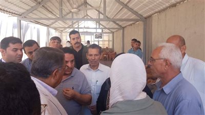 محافظ الدقهلية يستجيب لشكاوى شركات النظافة بالمنصورة ويوجه بصرف مستحقاتهم 