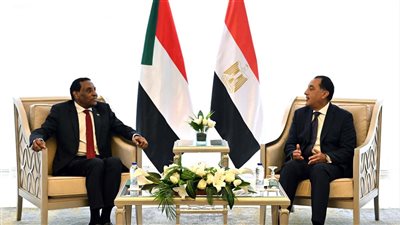 ننشر تفاصيل زيارة رئيس مجلس الوزراء الانتقالي السوداني إلى مصر