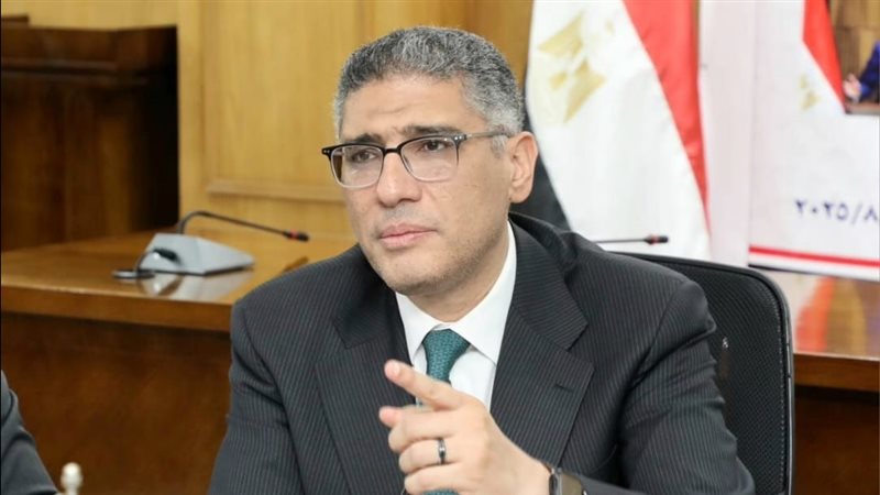 عادل النجار محافظ