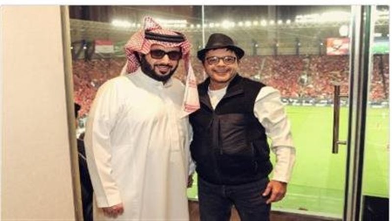 محمد هنيدي وتركي