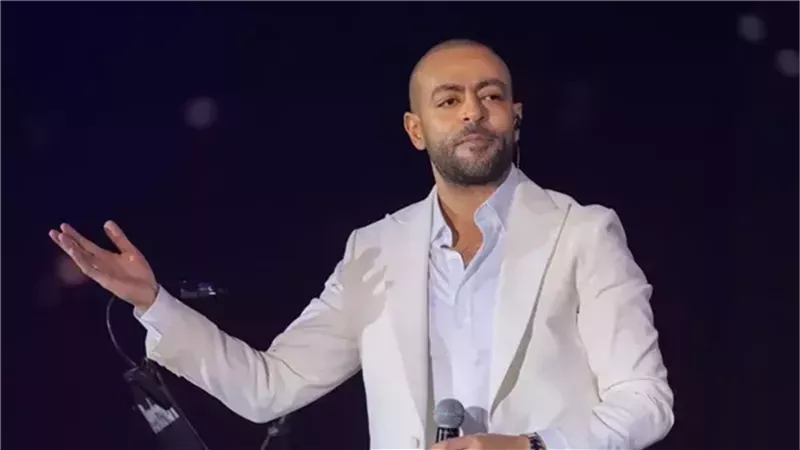 تامر عاشور