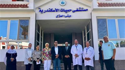 وكيل وزارة الصحة بالإسكندرية يتفقد مستشفى الحميات والجهاز الهضمي 